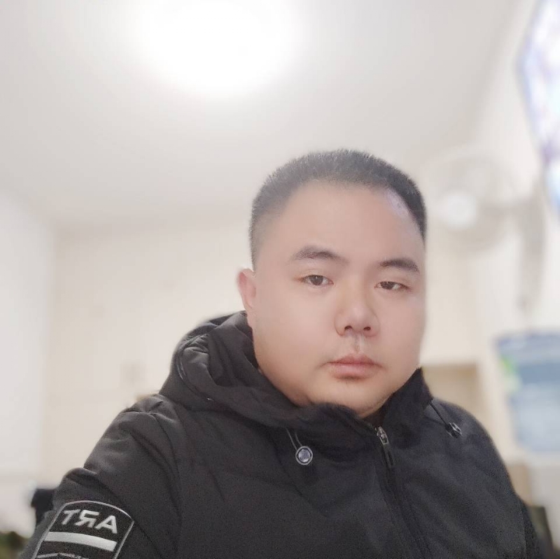 珍惜眼前人的第一张照片--邯郸相亲服务中心