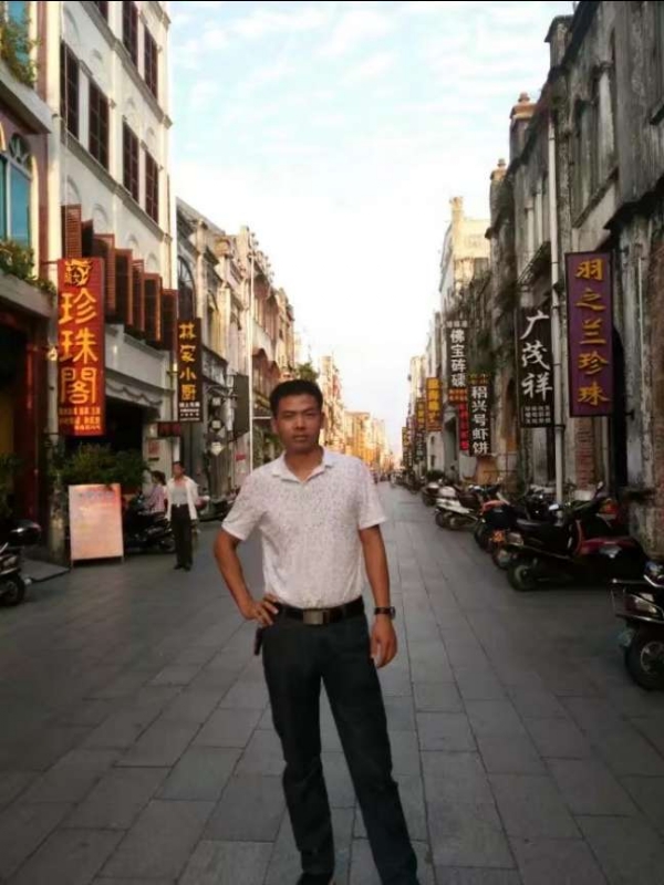 爱生活爱健康的第一张照片--邯郸相亲服务中心