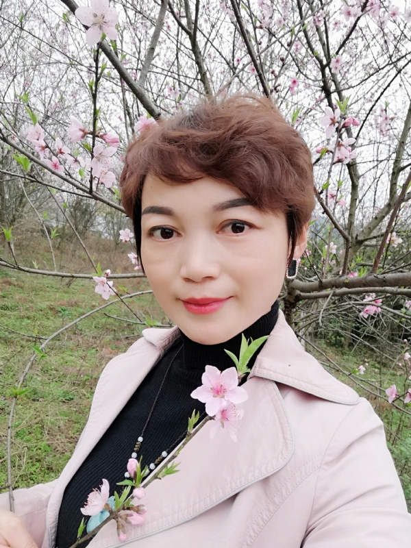 转角遇到你的第二张照片--邯郸相亲服务中心