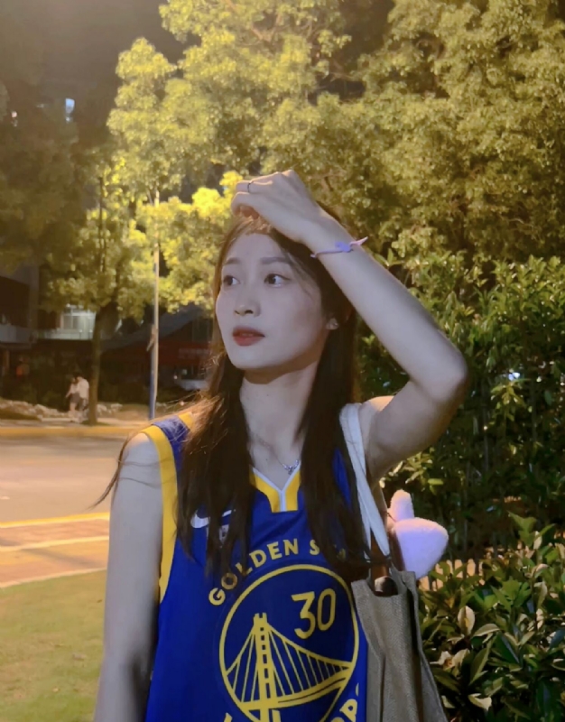 小趴菜的第三张照片--邯郸相亲服务中心