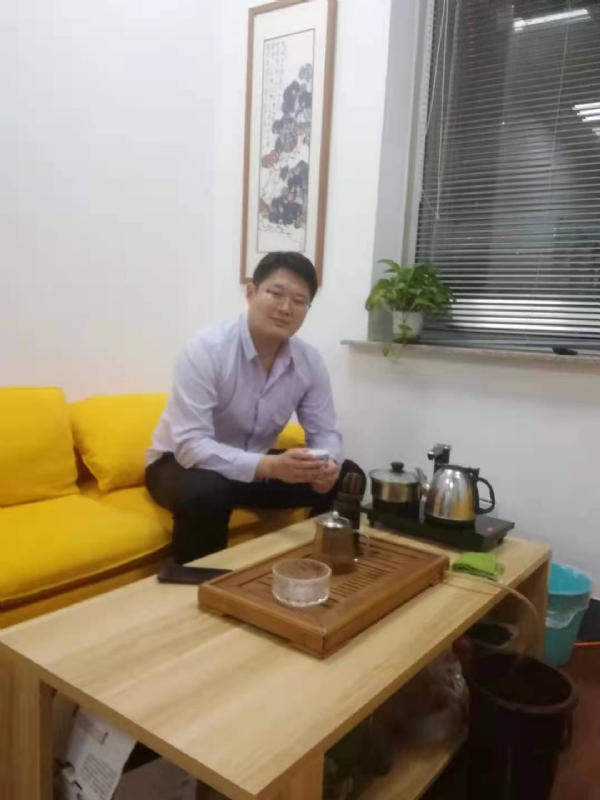 阳光的第一张照片--邯郸相亲服务中心