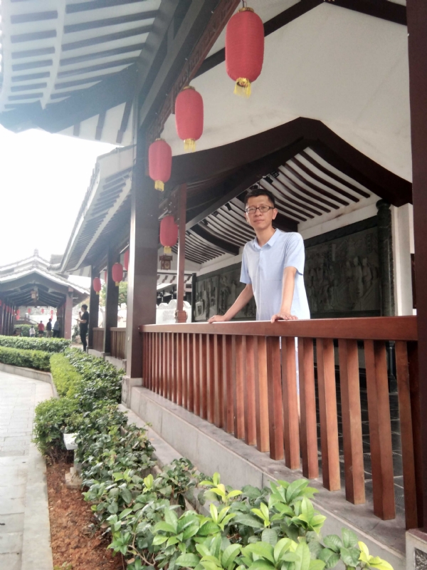 lijian的第一张照片--邯郸相亲服务中心