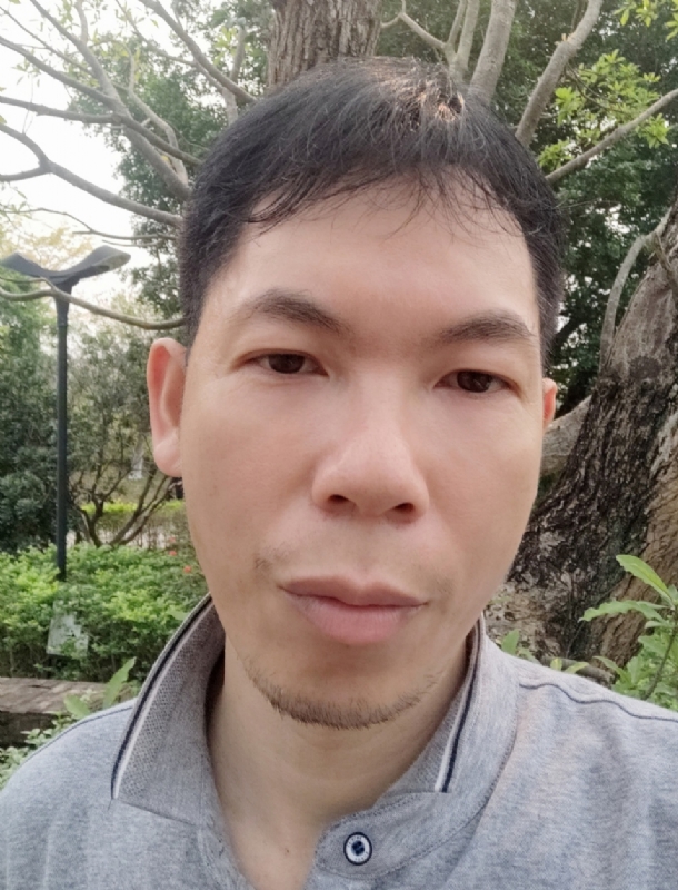 漂浮的云的第一张照片--邯郸相亲服务中心