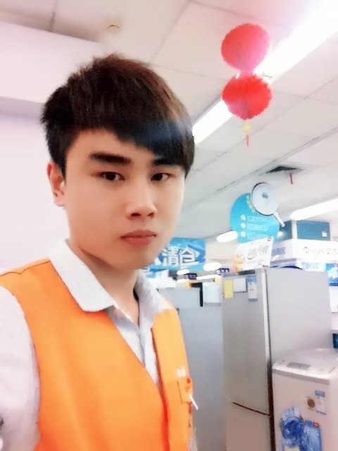 罗自强的第一张照片--邯郸相亲服务中心