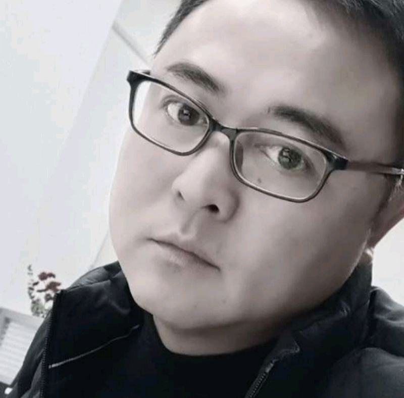 小石头的第一张照片--邯郸相亲服务中心