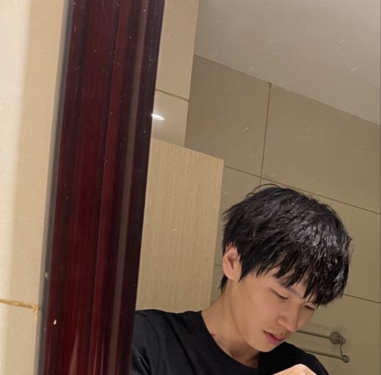 无眠的第一张照片--邯郸相亲服务中心