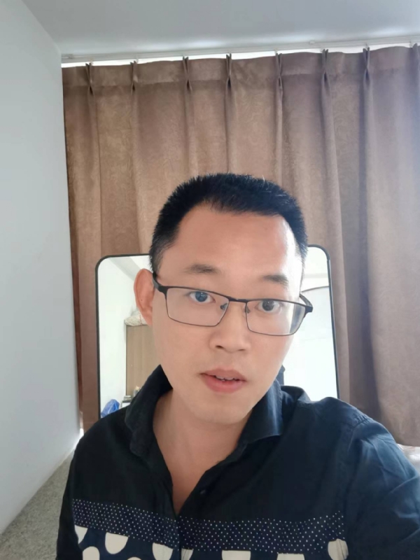 lips11的第一张照片--邯郸相亲服务中心
