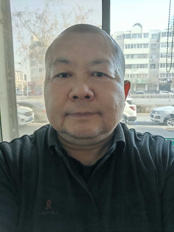 穆萨的第一张照片--邯郸相亲服务中心
