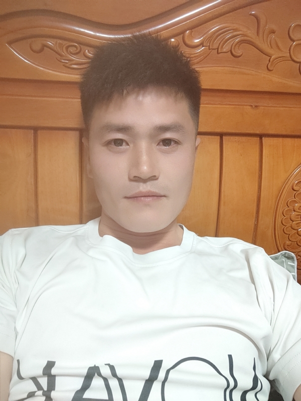 网球罗的第三张照片--邯郸相亲服务中心