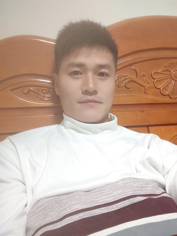 网球罗的第四张照片--邯郸相亲服务中心