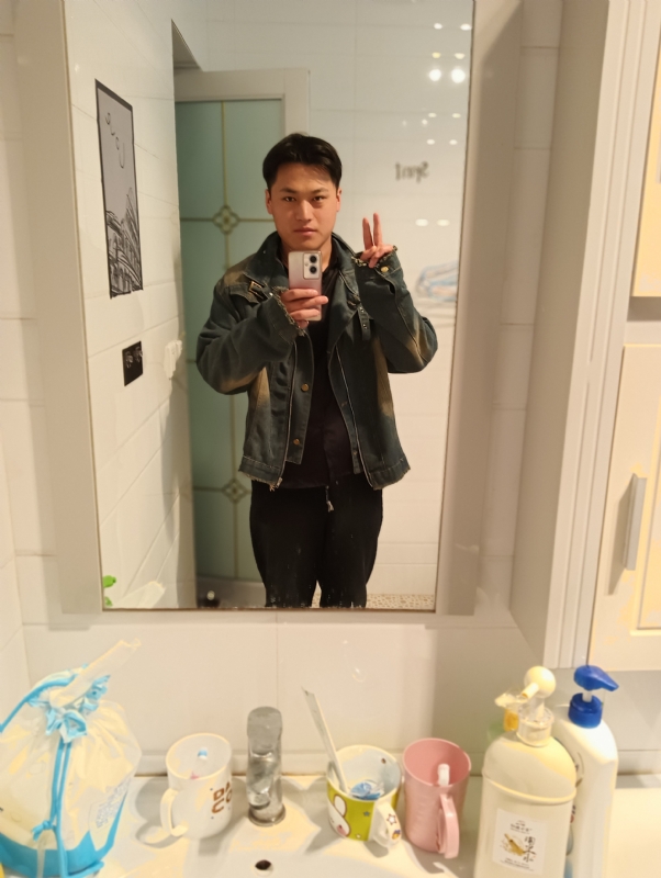 自律的MAN的第一张照片--邯郸相亲服务中心