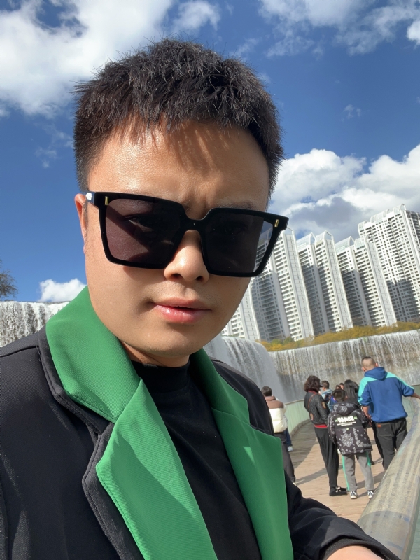 子阳的第一张照片--邯郸相亲服务中心
