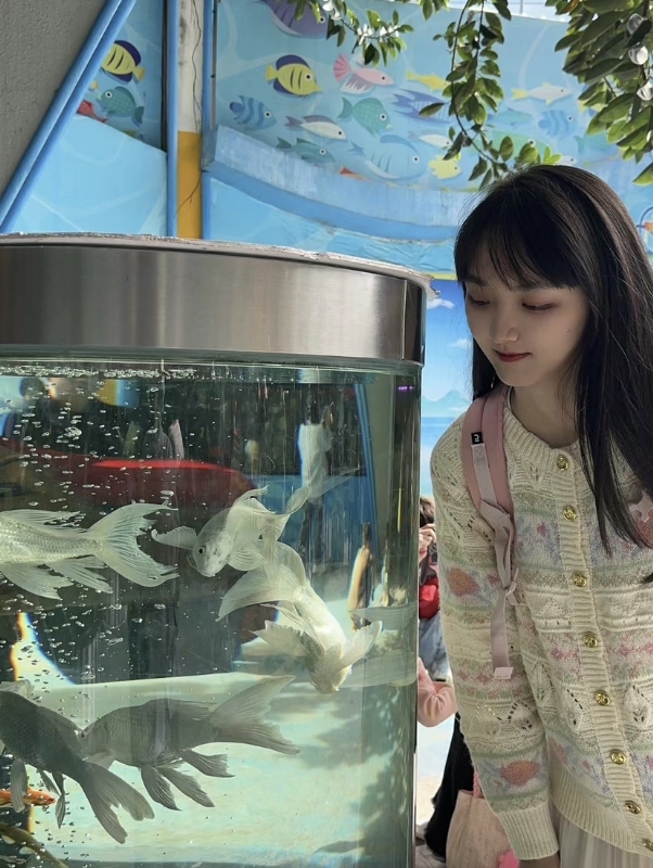 yiyi的第三张照片--邯郸相亲服务中心