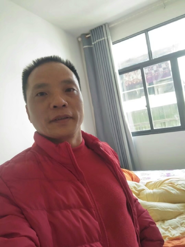 真诚征婚的第一张照片--邯郸相亲服务中心