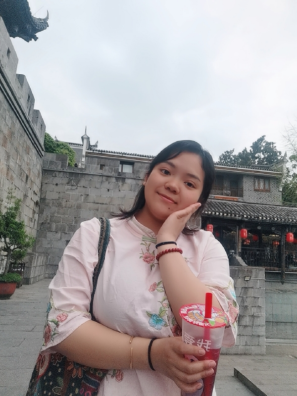 敏兮小沫的第二张照片--邯郸相亲服务中心