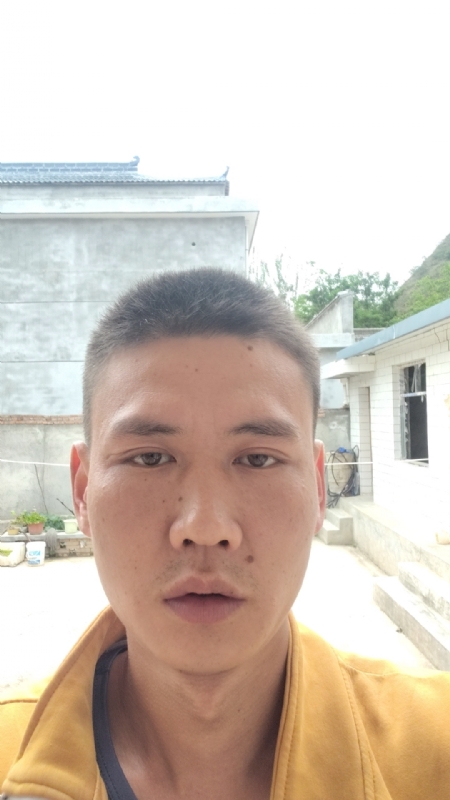 简单点的第一张照片--邯郸相亲服务中心